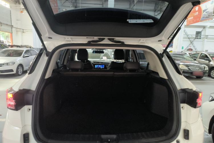 Used Dongfeng Aeolus AX7 2021 1.5T Manual ZhiXiang Edition