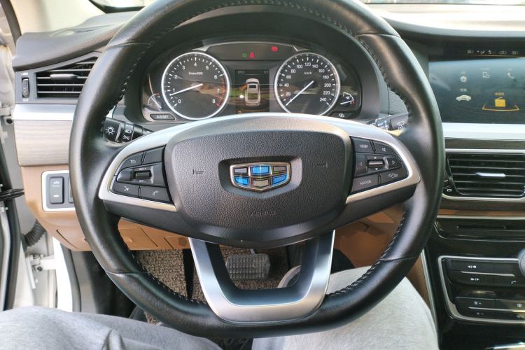 Used Geely Auto Emgrand GT 2017 2.4L Luxury Model
