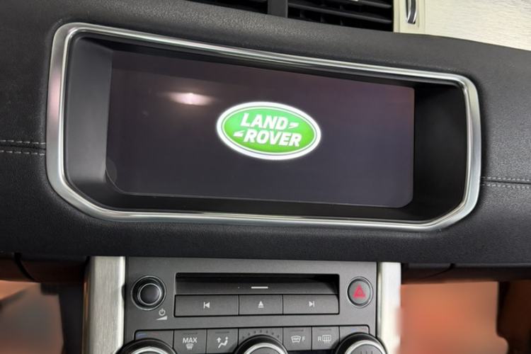 Used Land Rover Range Rover Evoque 2017 2.0T SE PLUS Smart Enjoyment Edition