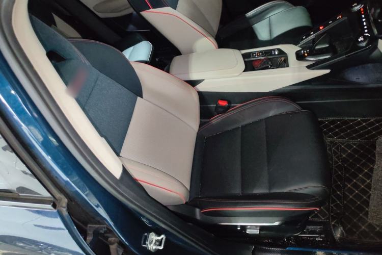 Used Lynk & Co 06 2020 1.5T YAO Halo
