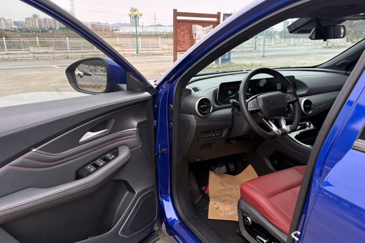 Used FORTHING T5 EVO 2021 1.5TD DCT Starry Edition
