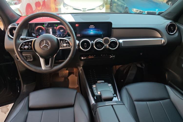 Used Mercedes-Benz GLB 2022 Second Facelift GLB 200 Fashion Edition
