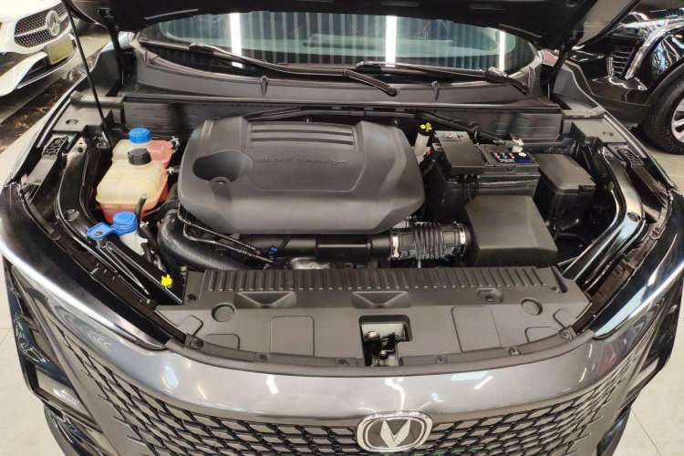 Used Changan UNI-T 2022 2.0T Prestige Version
