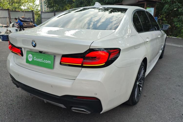 Used BMW 5 Series 2021 Facelifted 530Li Leading Edition M Sport Package
