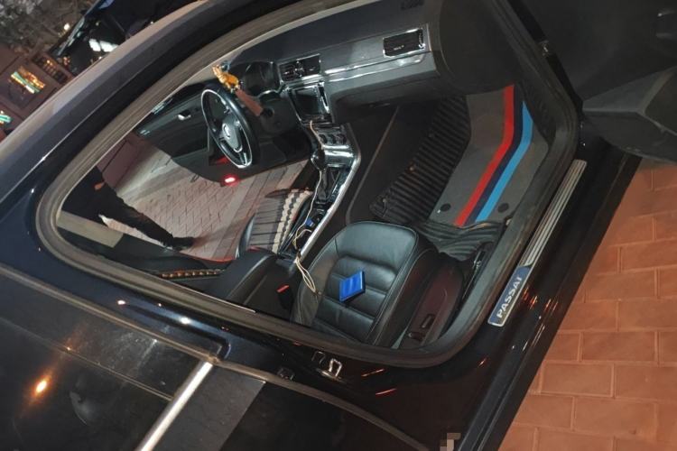 Used Volkswagen Passat 2017 330TSI DSG Luxury Edition
