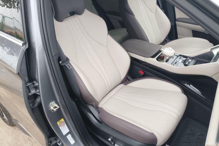 Used BYD Song PLUS New Energy 2025 EV Intelligent Driving Version 520km Premium Model
