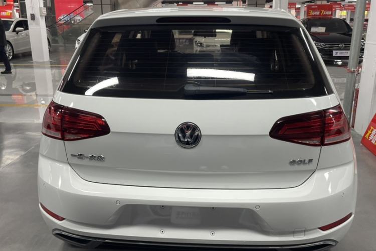Used Volkswagen Golf 2018 1.6L Automatic Comfort Model
