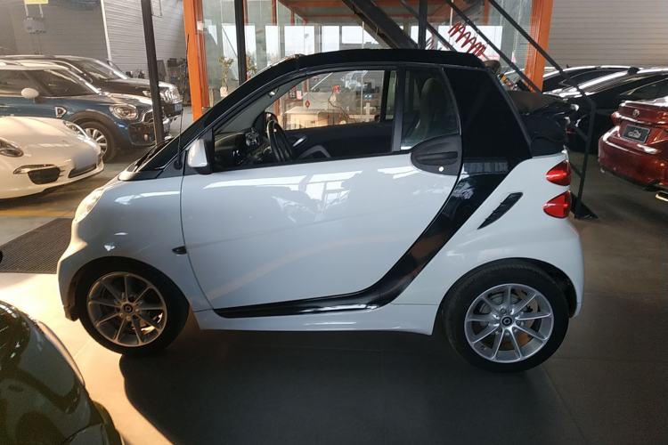Used  fortwo 2012 1.0 MHD Convertible Passion Edition
