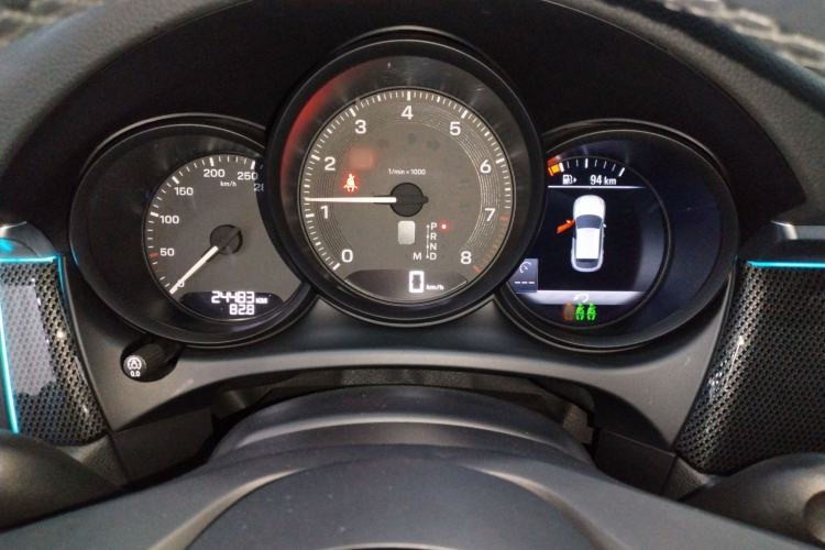 Used Porsche Macan 2022 Macan 2.0T
