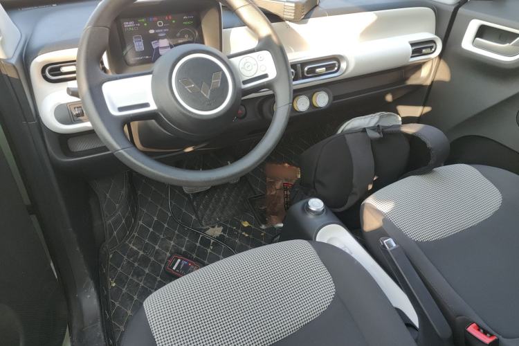 Used Wuling Hongguang MINIEV 2024 3rd Generation 120 km
