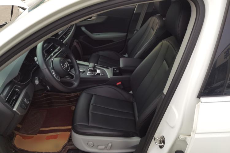 Used Audi A4L 2018 30th Anniversary Edition 40 TFSI Trendy Model