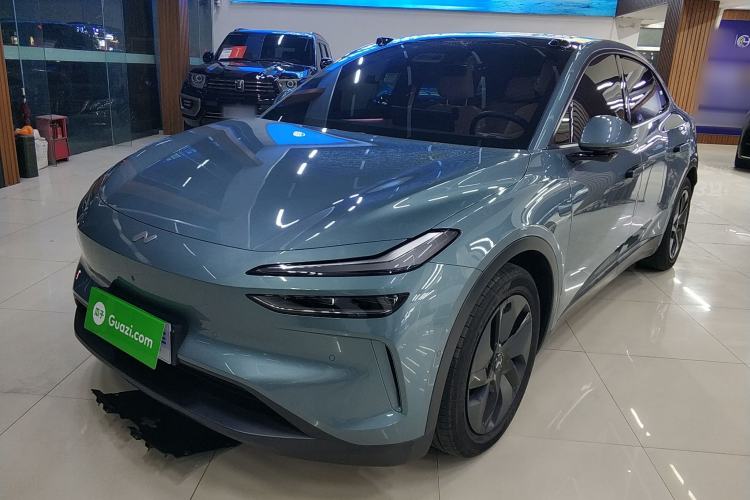 Used ONVO L60 2024 60 kWh Rear-Drive Version