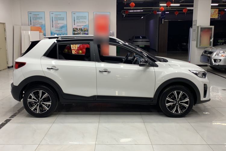 Used Kia kx1 Stonic 2021 1.4L CVT Fun & Sunroof Model