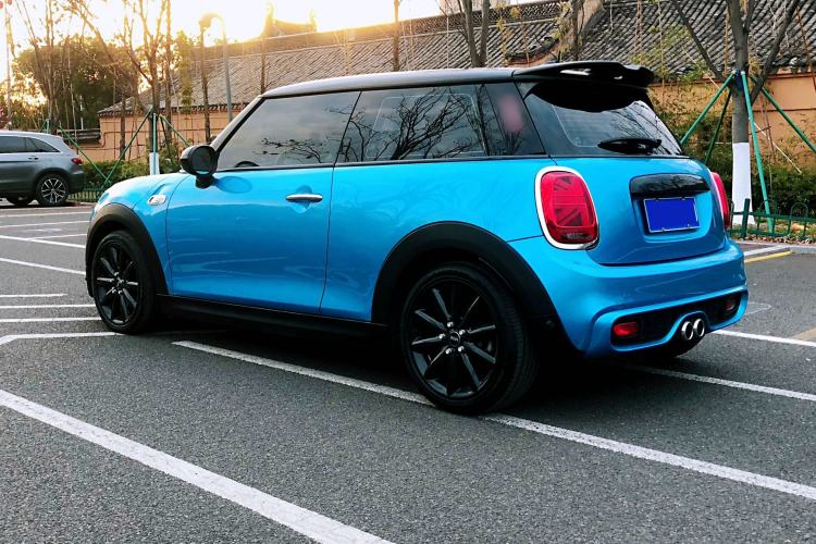 Used  MINI 2018 2.0T COOPER S Classic Edition