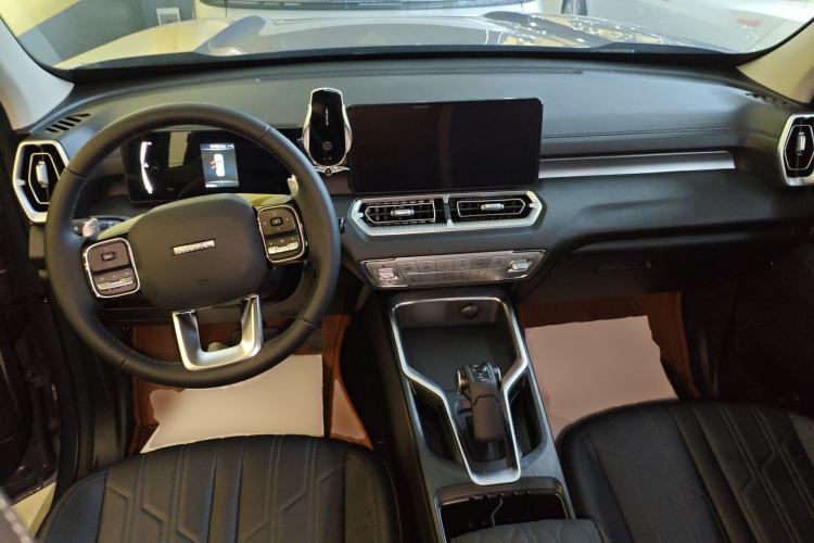 Used Haval H5 2023 2.0T Automatic All-Wheel Drive LinkedIn Gasoline
