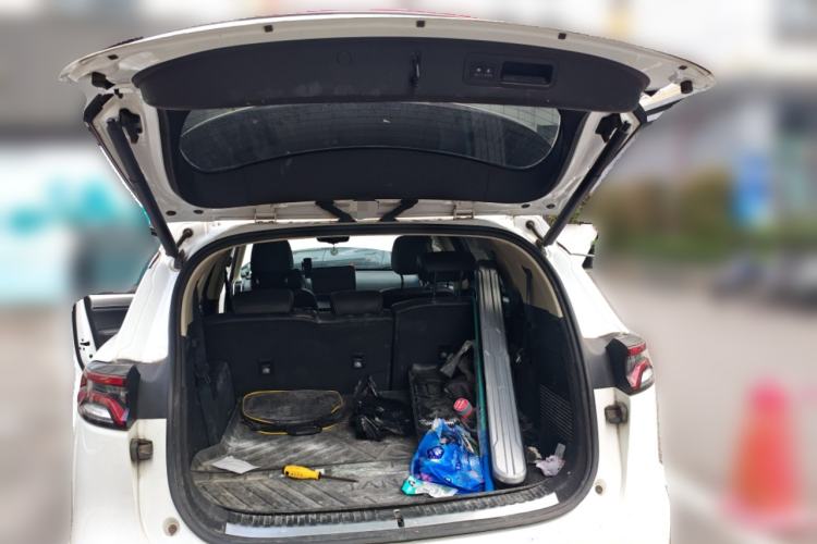 Used BYD Tang 2018 2.0T Automatic SmartConnect Prestige 7-Seater China V Standard