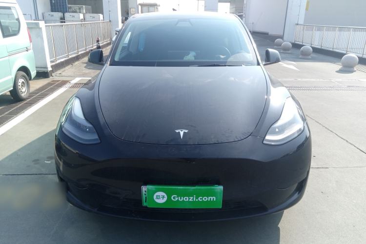 Used Tesla Model Y 2022 Rear-Wheel-Drive Version
