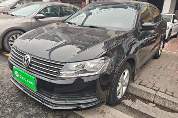 Used Volkswagen Lavida 2015 1.6L Manual Fashion Edition