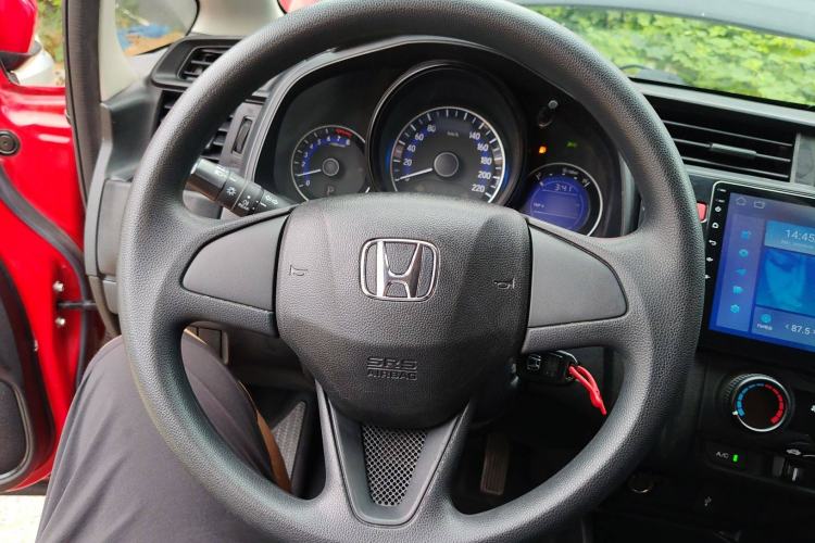 Used Honda Fit 2016 1.5L LXS CVT Comfort Sunroof Version
