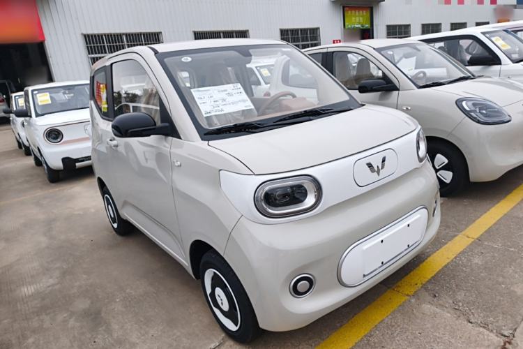 Used Wuling Hongguang MINIEV 2024 3rd Generation 215km Youth Edition
