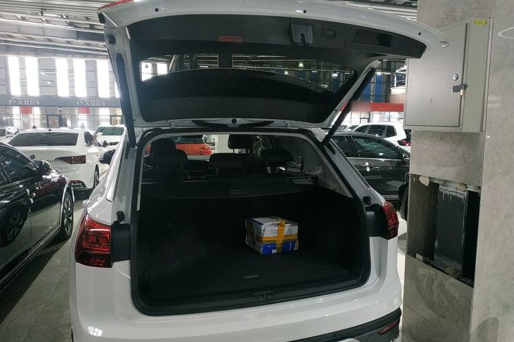 Used Volkswagen Tayron 2022 280TSI Two-Wheel Drive Luxury Smart Connectivity Version
