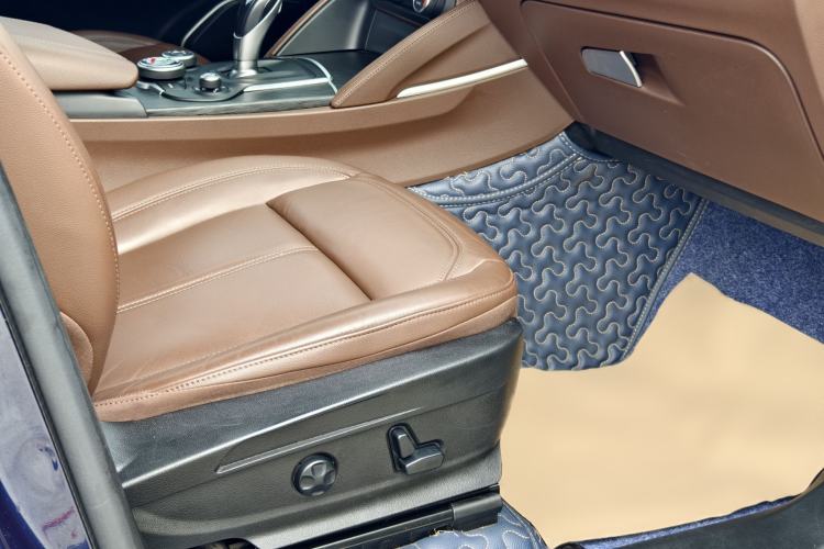 Used Alfa Romeo Stelvio 2017 2.0T 200HP Elite Edition
