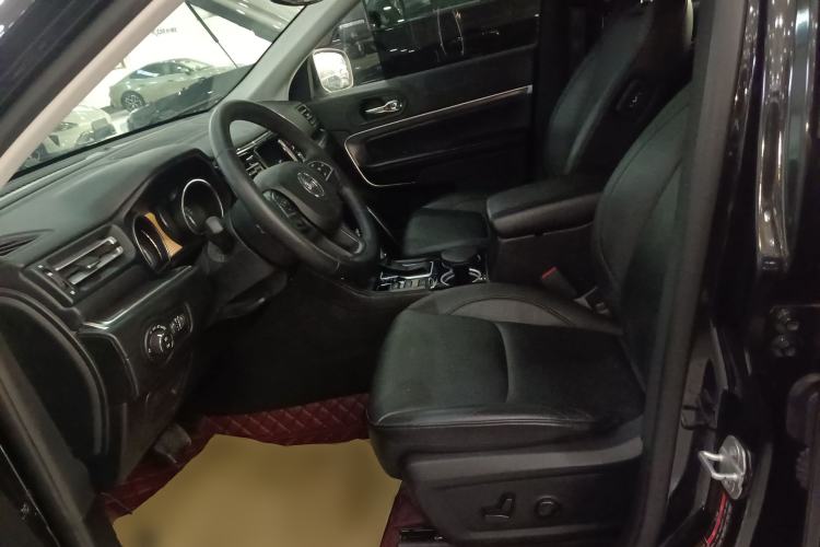 Used  Grand Commander 2018 2.0T Four-Wheel Drive Enjoyment Edition China VI
