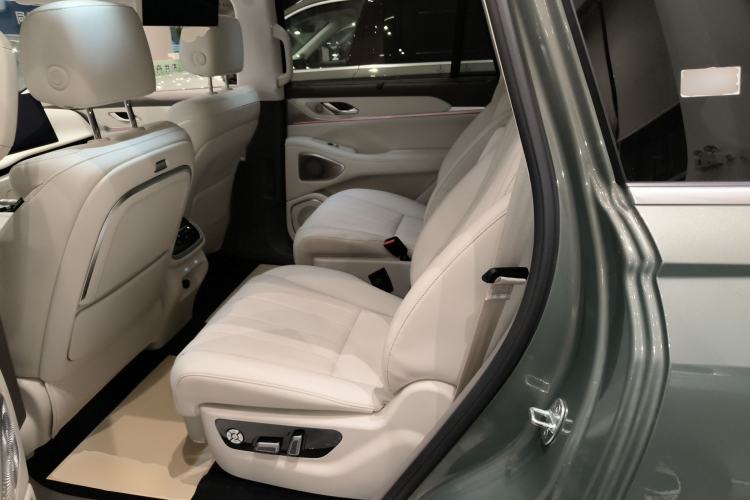 Used Wey Lanshan 2025 Four-Wheel Drive Max
