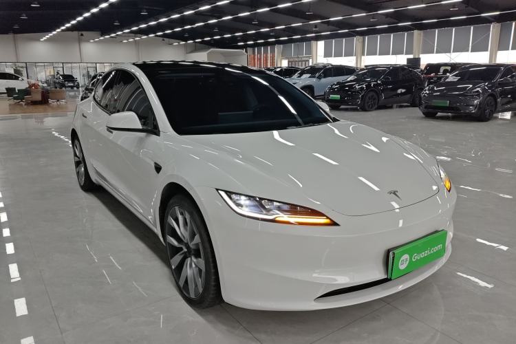 Used Tesla Model 3 2023 Rear-Wheel-Drive Version
