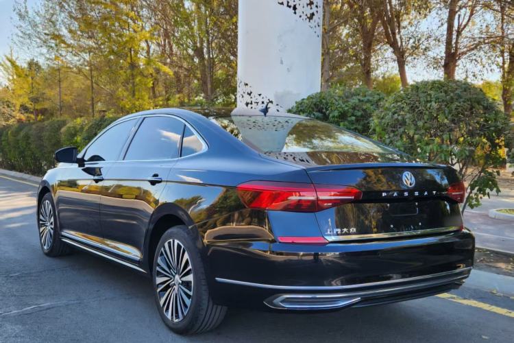 Used Volkswagen Passat 2019 330TSI Prestige Edition China VI Standard