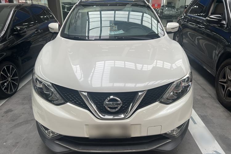 Used Nissan Qashqai 2016 2.0L CVT Luxury Edition
