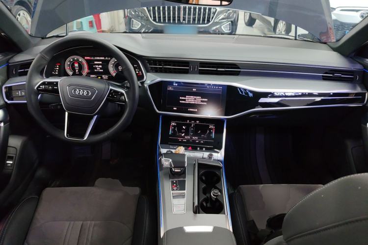 Used Audi A6L 2023 Revised 40 TFSI Luxury Dynamic Edition
