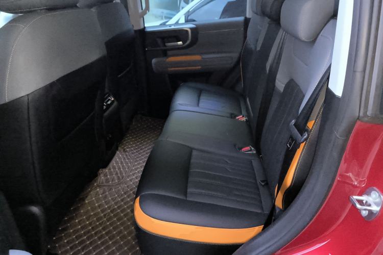 Used  BJ40 2024 2.0T All-New Urban Hunter Edition Chivalrous Style
