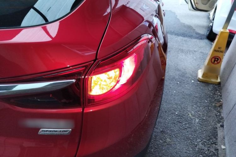 Used Mazda CX-4 2018 2.0L Automatic Two-Wheel Drive Blue Sky Dynamic Version China VI Standard
