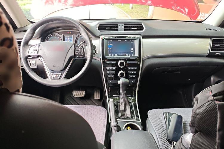 Used Haval H2 2015 1.5T Automatic Two-Wheel Drive Elite Edition
