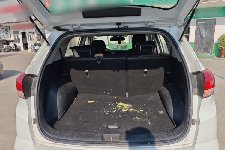 Used Hyundai ix25 2017 1.4T Automatic Smart Version
