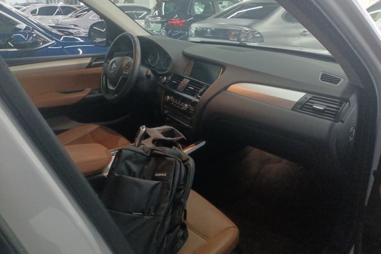 Used BMW X3 2014 xDrive28i Leading Model