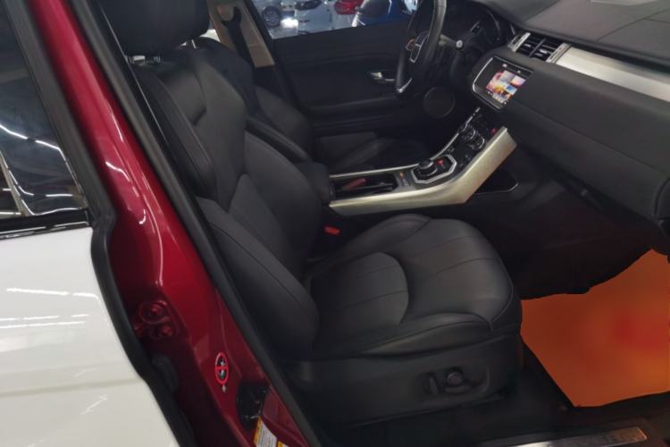 Used Land Rover Range Rover Evoque 2018 240 PS SE Smart Brilliance Edition
