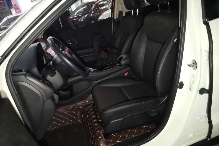 Used Honda Vezel 2019 1.5L CVT Pioneer Edition China VI
