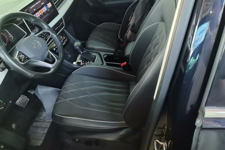 Used Volkswagen Tiguan L 2022 330TSI Automatic Two-Wheel Drive Smart Edition
