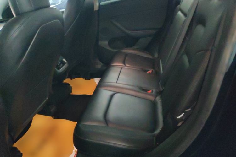 Used Tesla Model Y 2022 Long-Range All-Wheel-Drive Version
