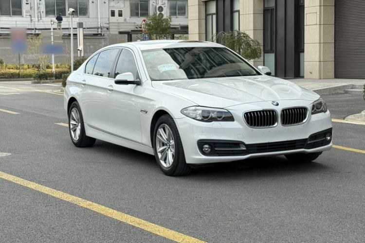 Used BMW 5 Series 2014 520Li Elegant Model
