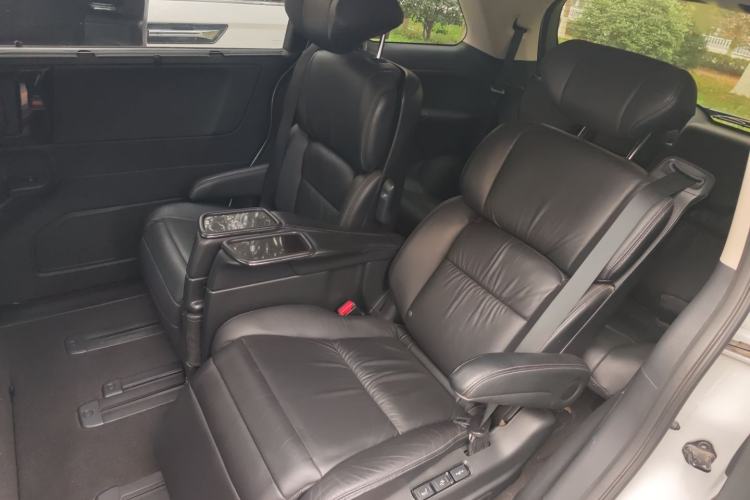 Used Honda Odyssey 2018 2.4L Supreme Edition