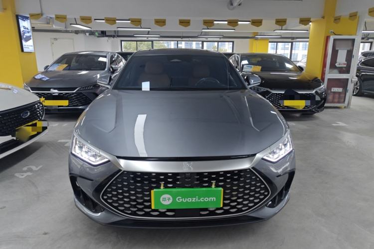 Used BYD Han 2022 DM-i 121KM Prestige Model