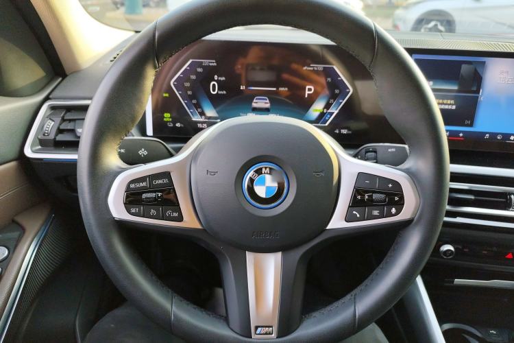 Used BMW i3 2024 eDrive 35 L

