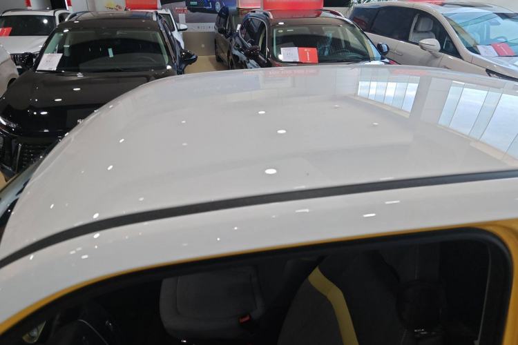 Used Wuling Hongguang MINIEV 2021 Macaron Premium Model – Lithium Iron Phosphate
