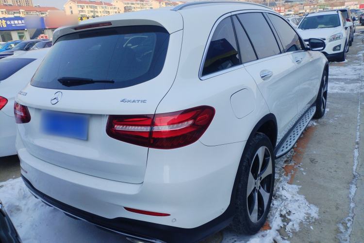 Used Mercedes-Benz GLC 2017 GLC 300 4MATIC Luxury Model