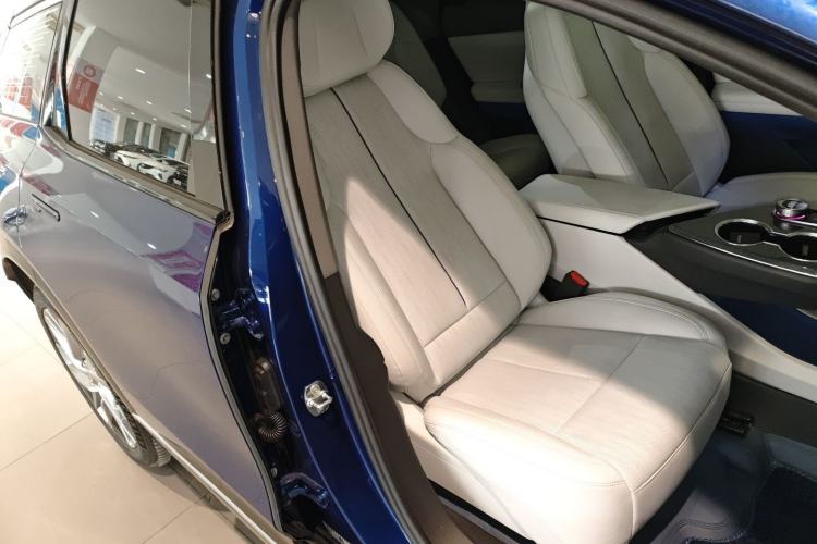 Used Cadillac OPTIQ 2024 Standard Range Version