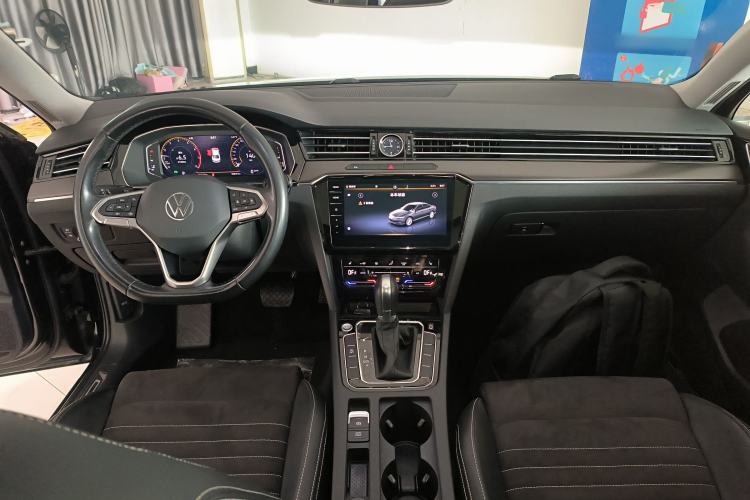 Used Volkswagen Magotan 2021 330TSI DSG 30th Anniversary Edition
