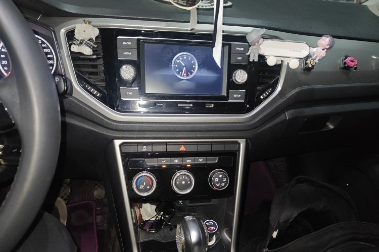 Used Volkswagen T-ROC 2018 230TSI DSG Two-Wheel Drive Advanced Version China V Standard